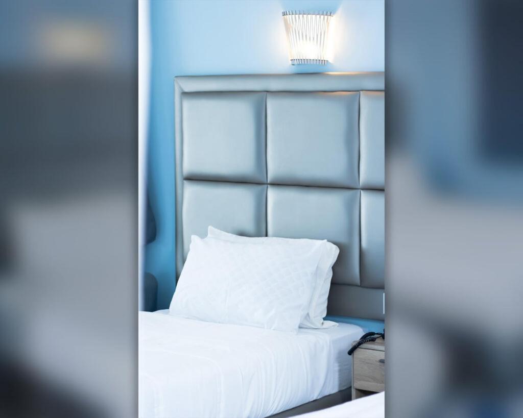 Hotel Mandy Tétouan Ngoại thất bức ảnh
